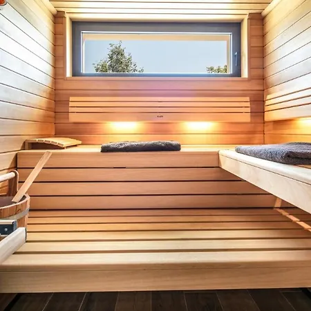 Le Septentrion D'hotes 2-4 Personnes * Revel (Isere)